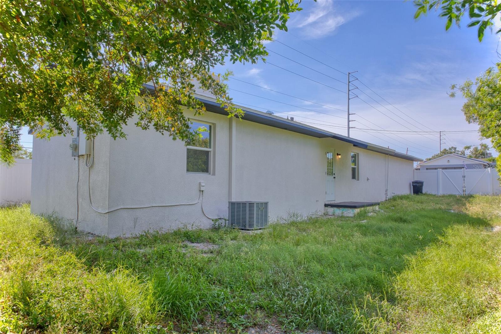 PINE RIDGE - Residential