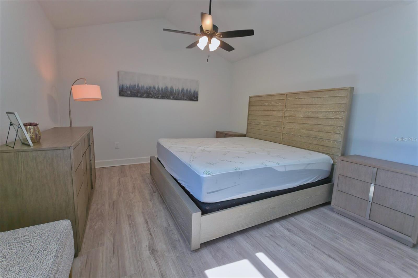PINE RIDGE - Residential