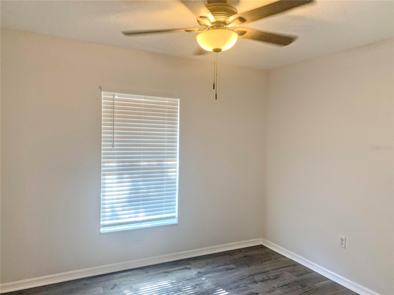 BROADWAY - Residential Lease