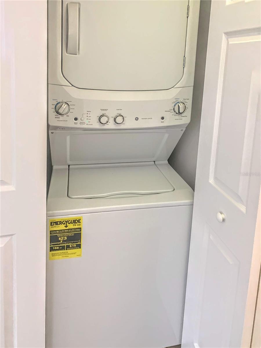 BROADWAY - Residential Lease