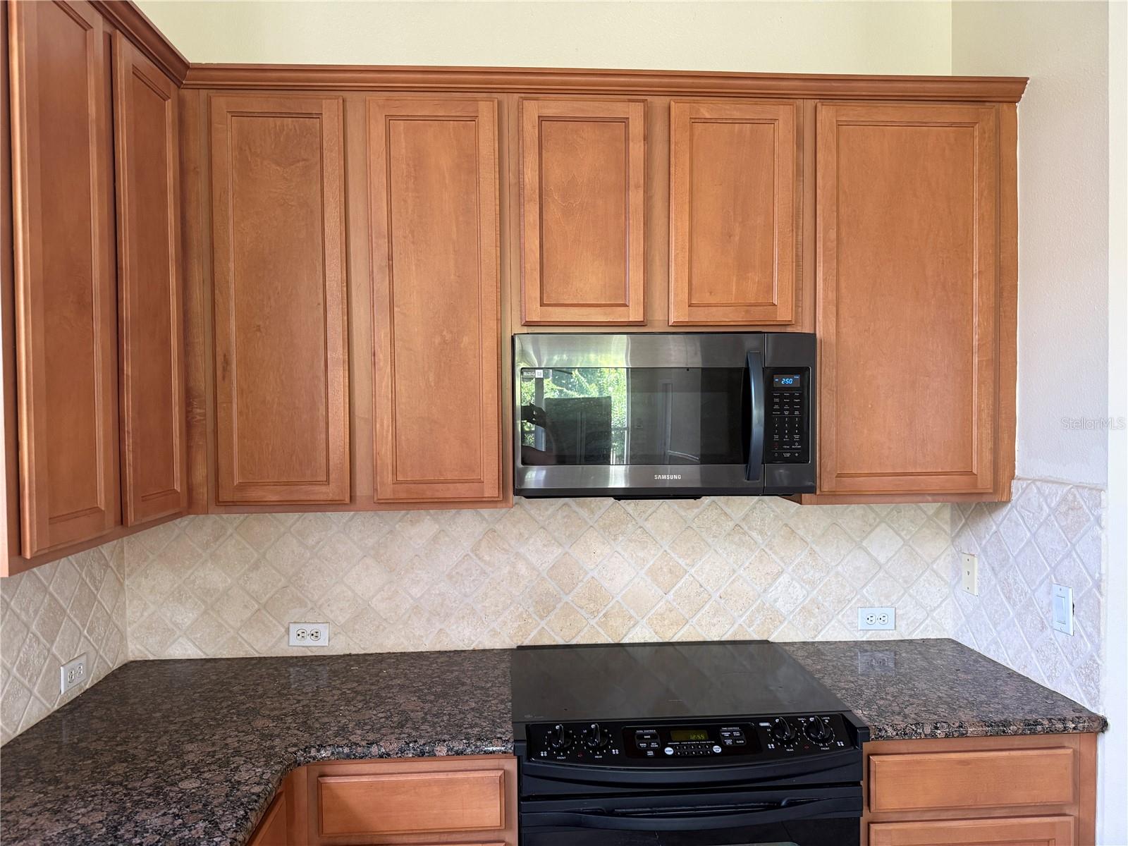 AVALON PARK VILLAGE 02 44/68 - Residential Lease
