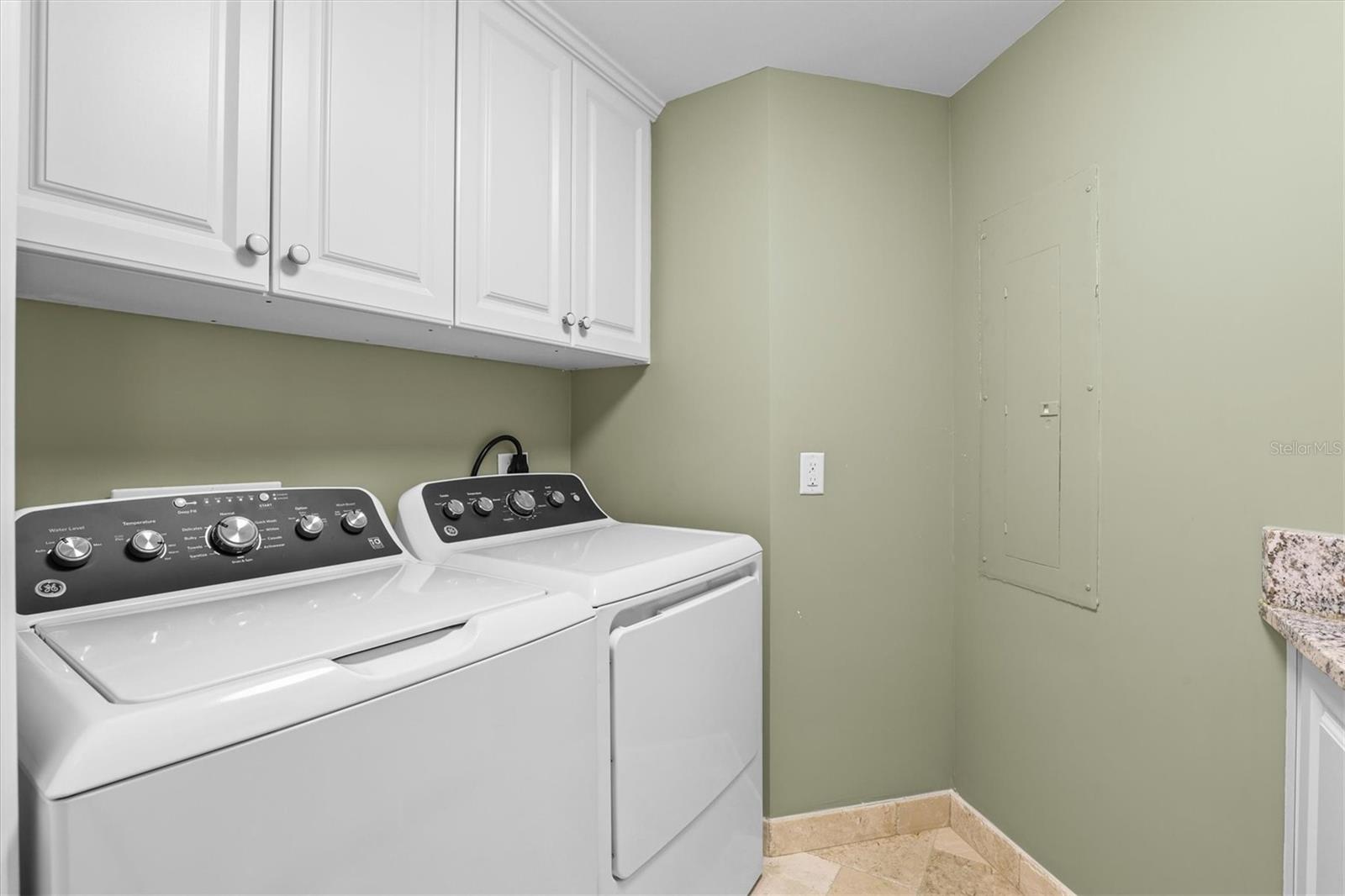 GRANDE ON SAND KEY CONDO - Residential