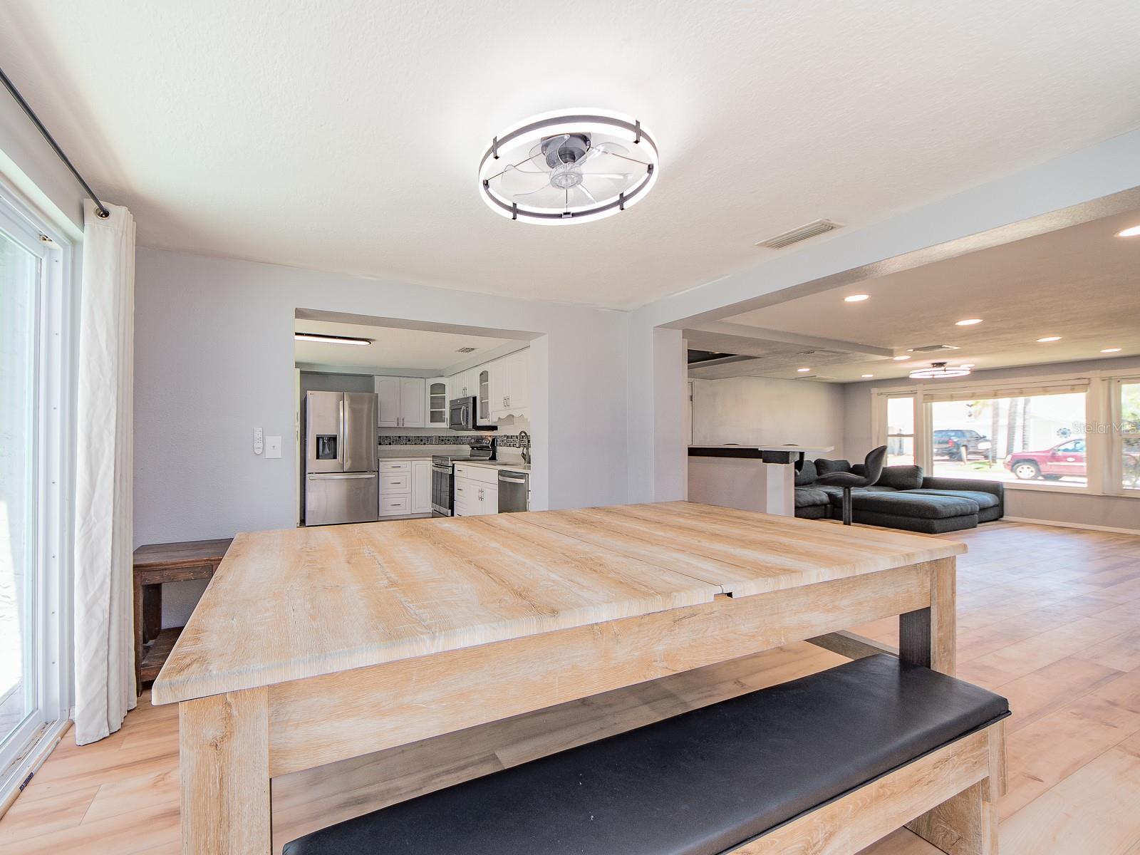 BEACON SQUARE - Residential