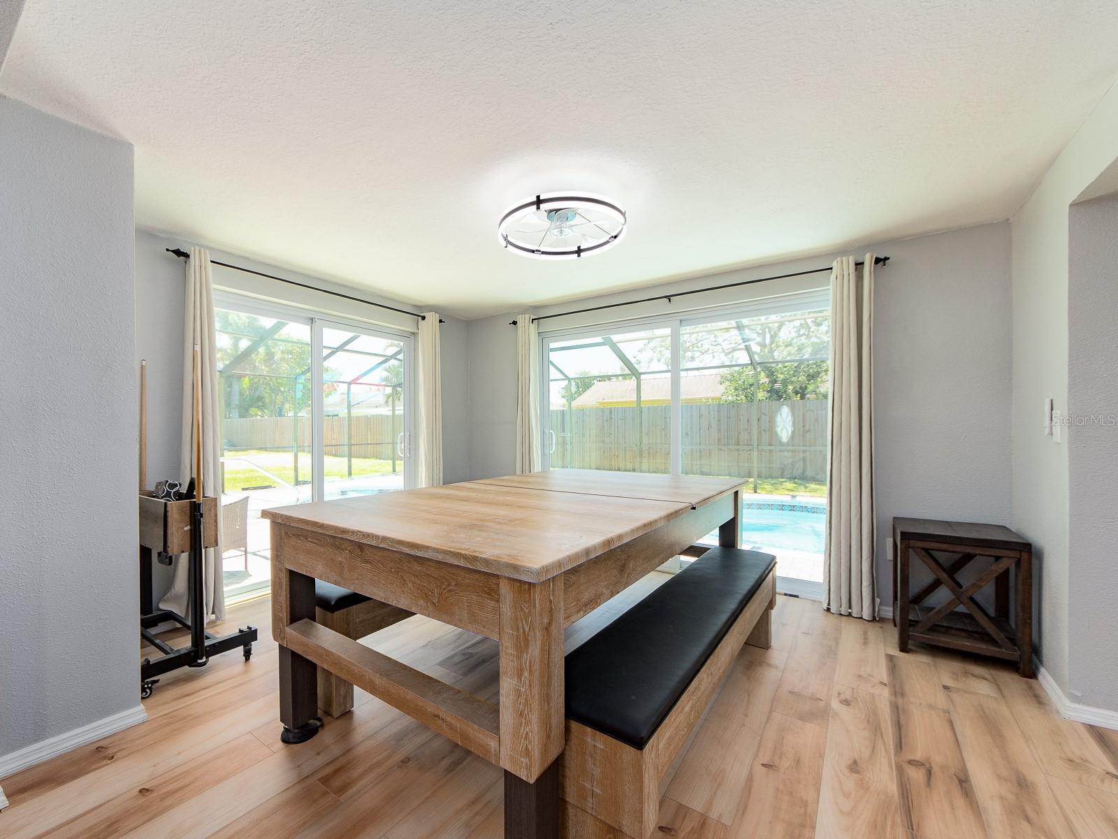 BEACON SQUARE - Residential