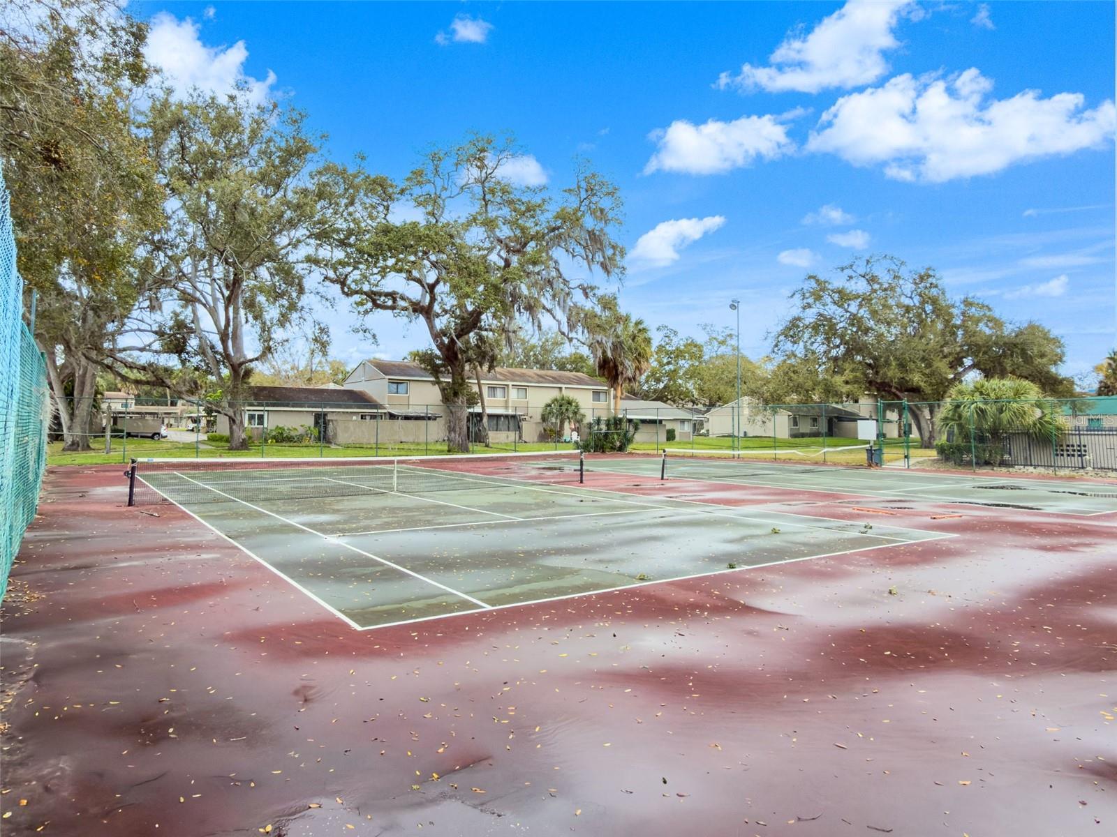 MEADOWOOD VILLAGE 9 OF MEADOWO - Residential