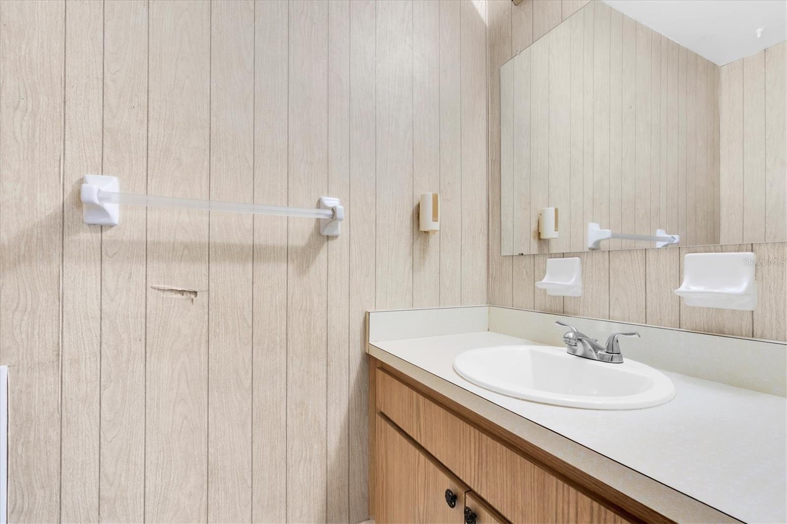 PARK PLAZA APTS CONDO - Residential