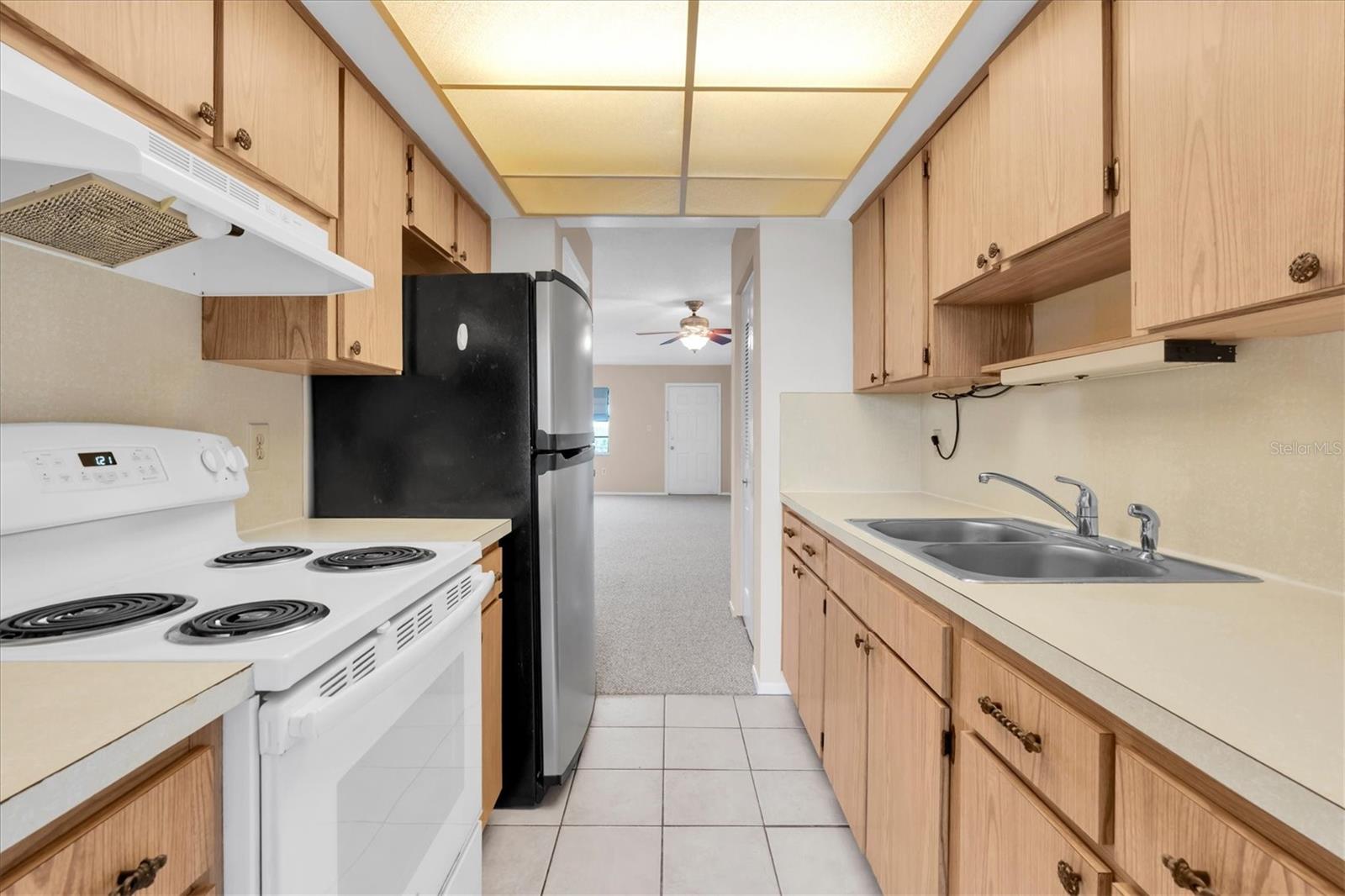 PARK PLAZA APTS CONDO - Residential