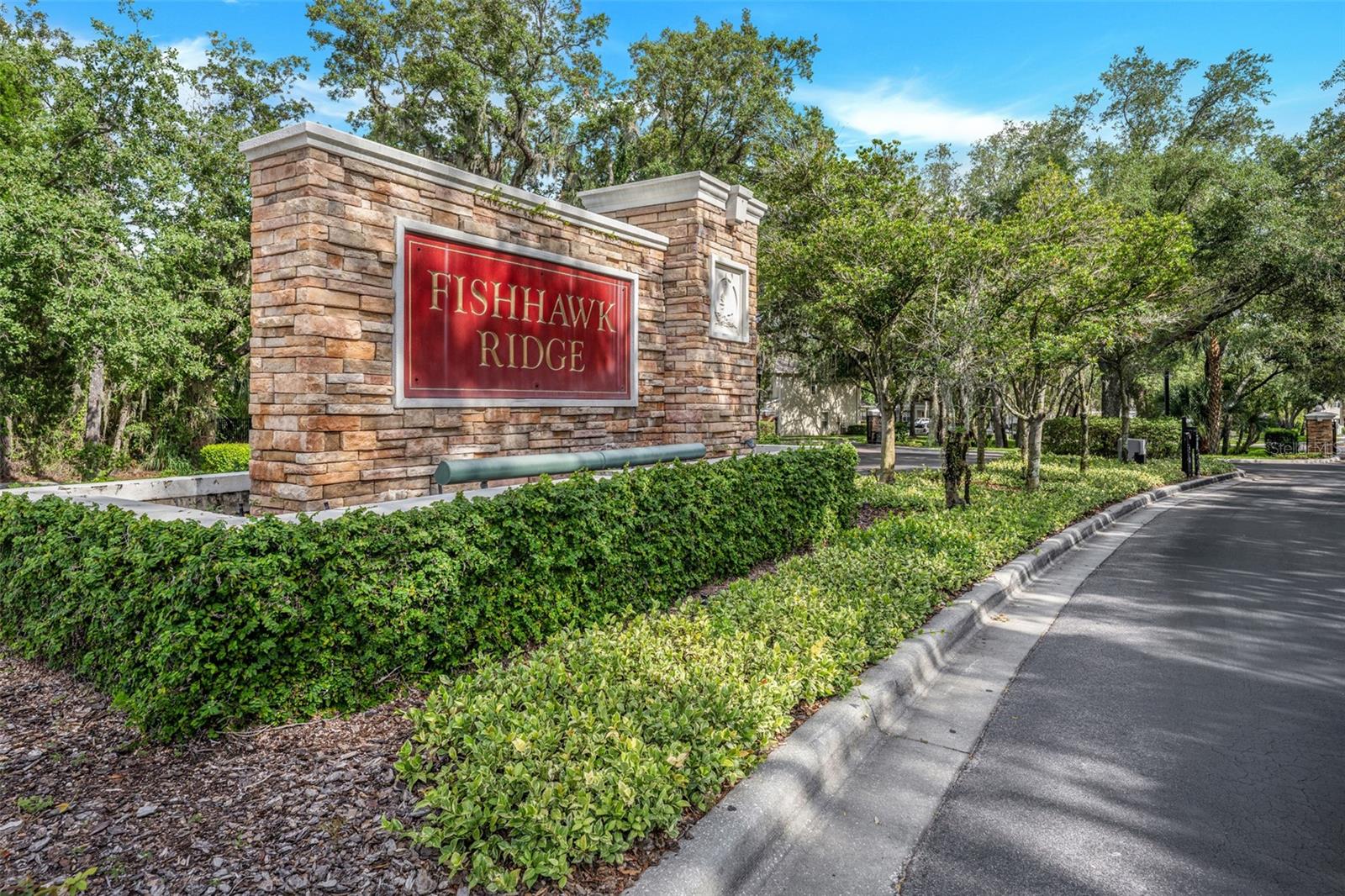 FISHHAWK RANCH TWNHMS PH - Residential