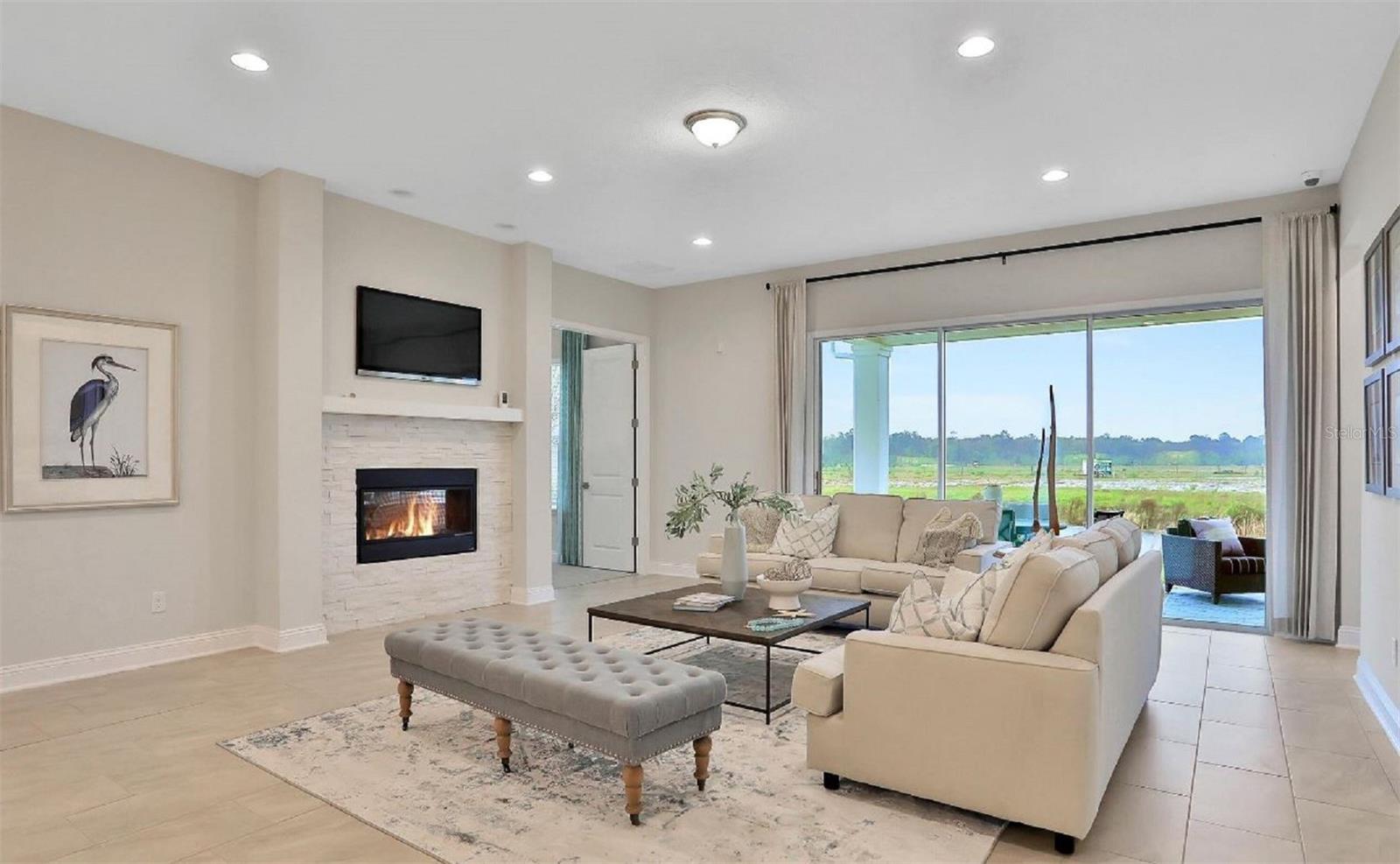 HOLLY LANDING SILVERLEAF - Residential