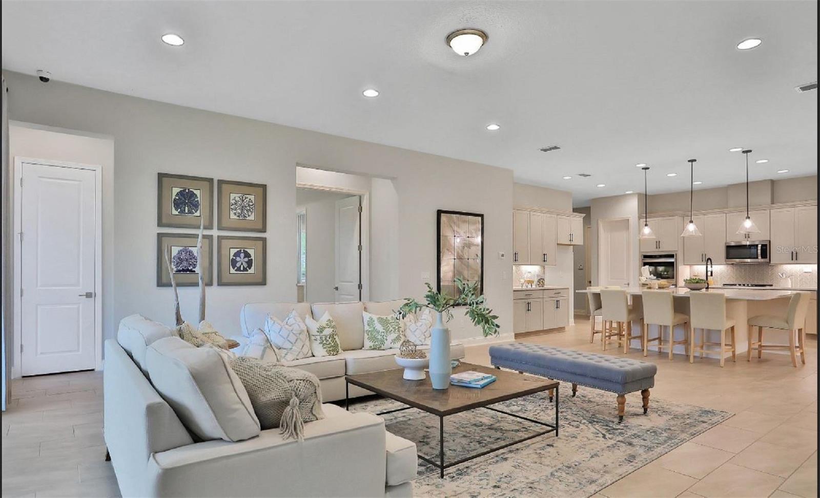 HOLLY LANDING SILVERLEAF - Residential