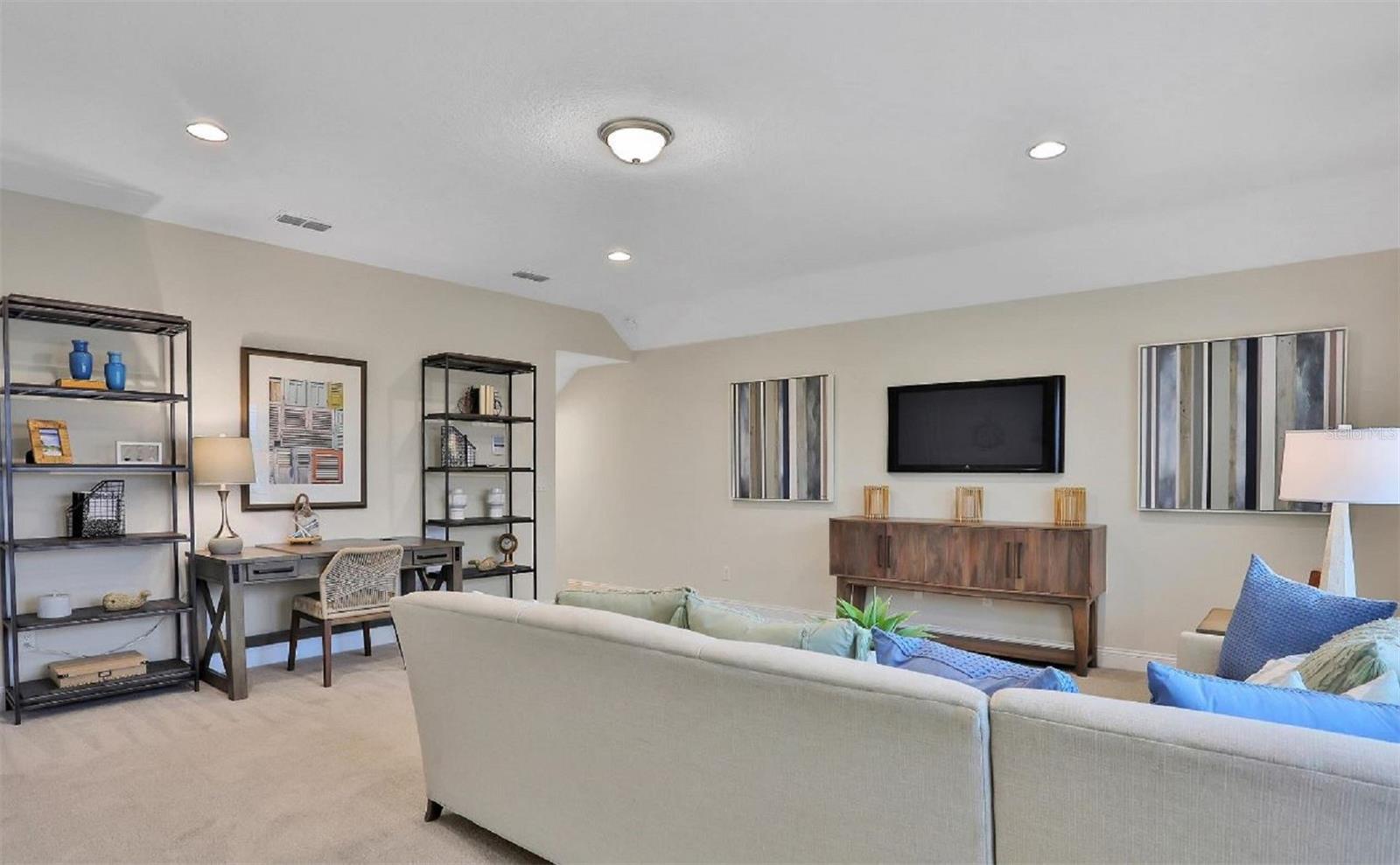 HOLLY LANDING SILVERLEAF - Residential