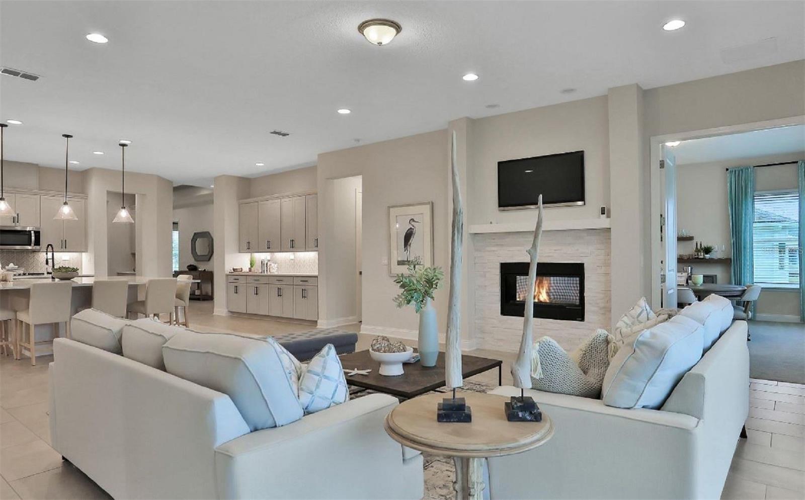HOLLY LANDING SILVERLEAF - Residential