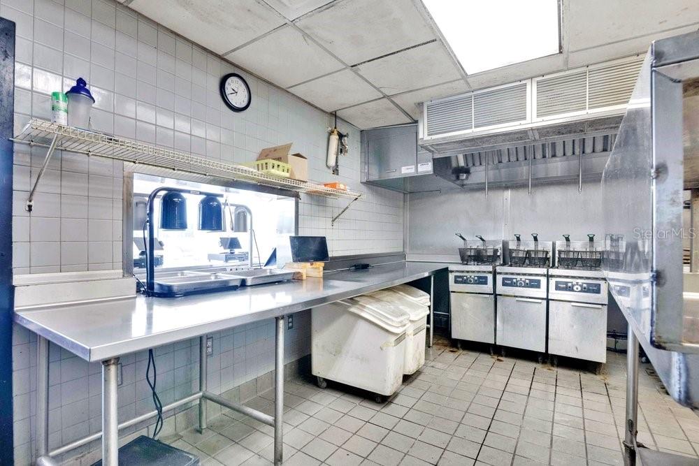 FOXBOWER MANOR - Commercial Sale