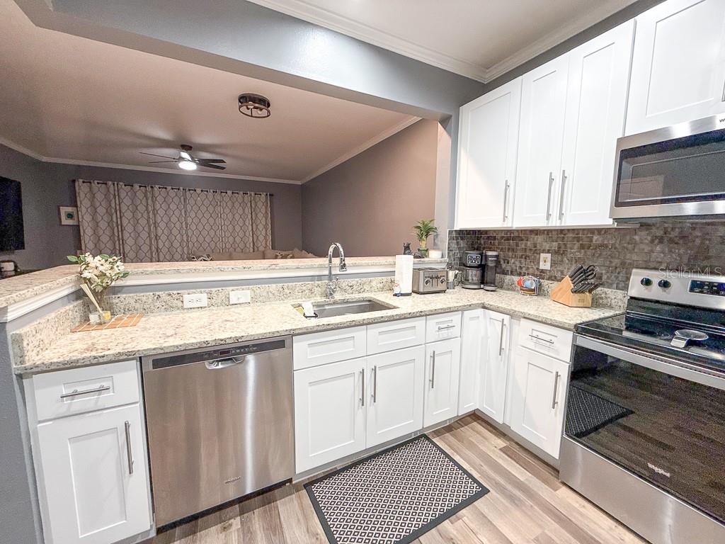 SOLANA BAY - Residential