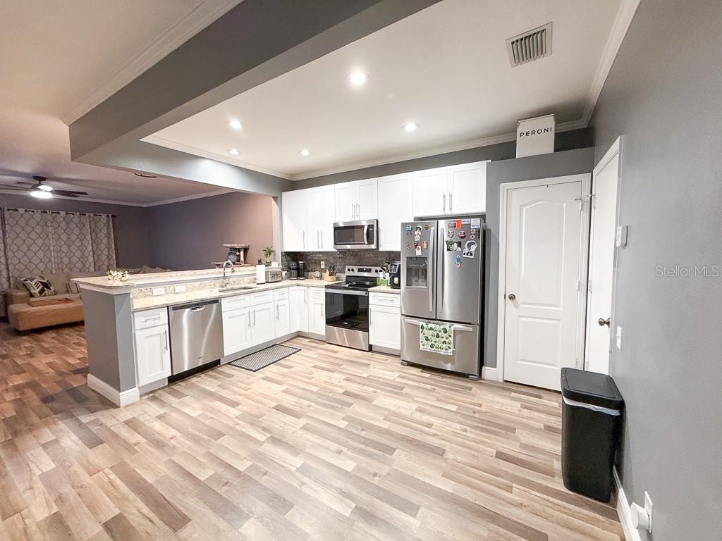 SOLANA BAY - Residential