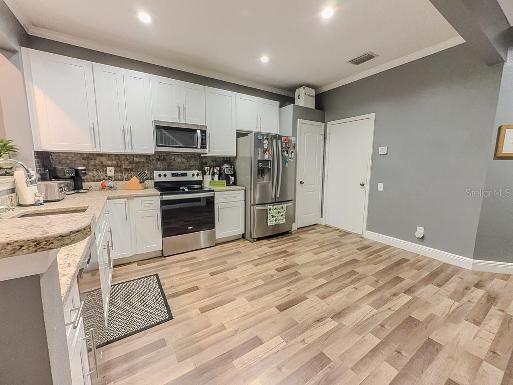 SOLANA BAY - Residential