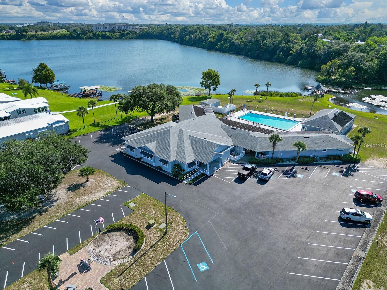 TAVARES LAKE FRANCES ESTATES - Residential