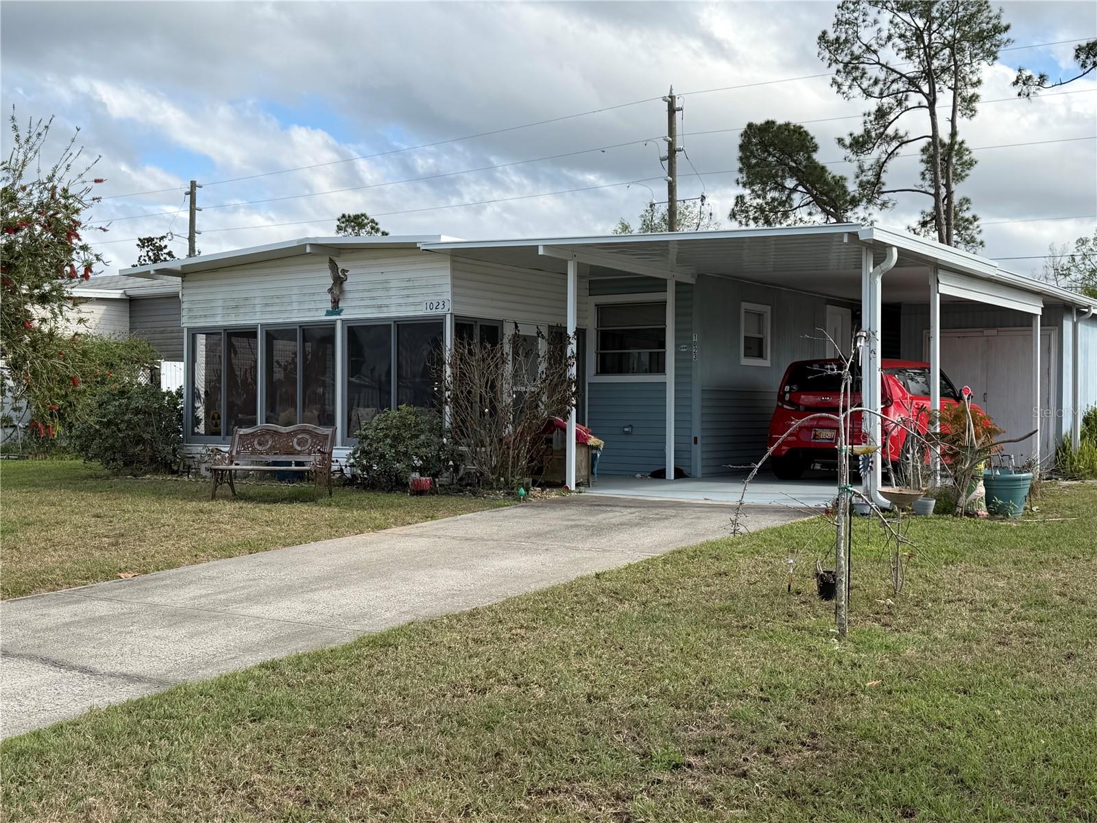 TAVARES LAKE FRANCES ESTATES - Residential