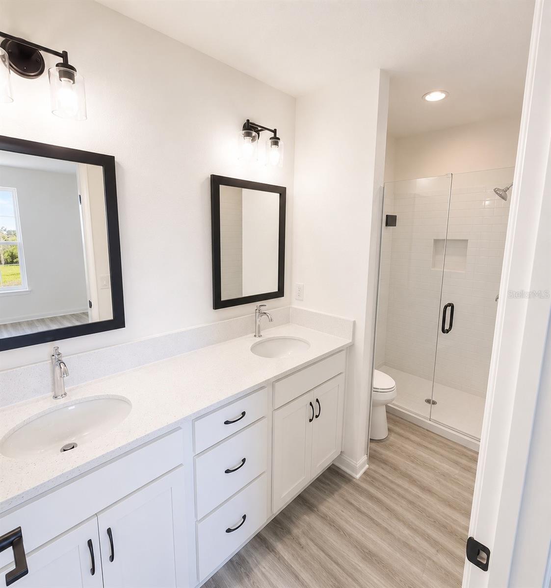 MIDDLETON - Residential Lease