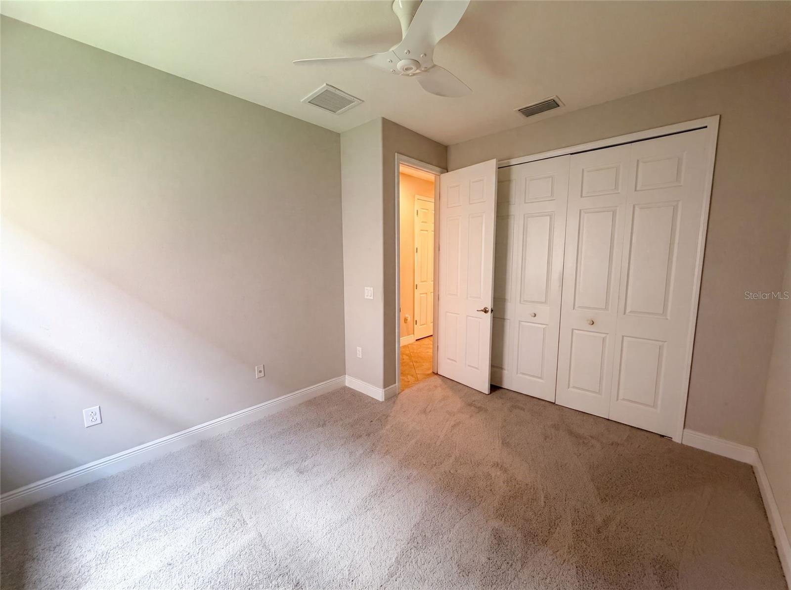 GRAND CYPRESS ON LAKE TARPON - Residential