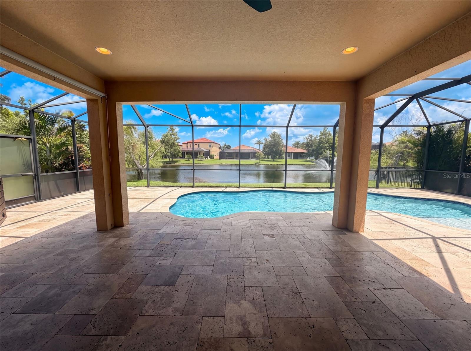 GRAND CYPRESS ON LAKE TARPON - Residential