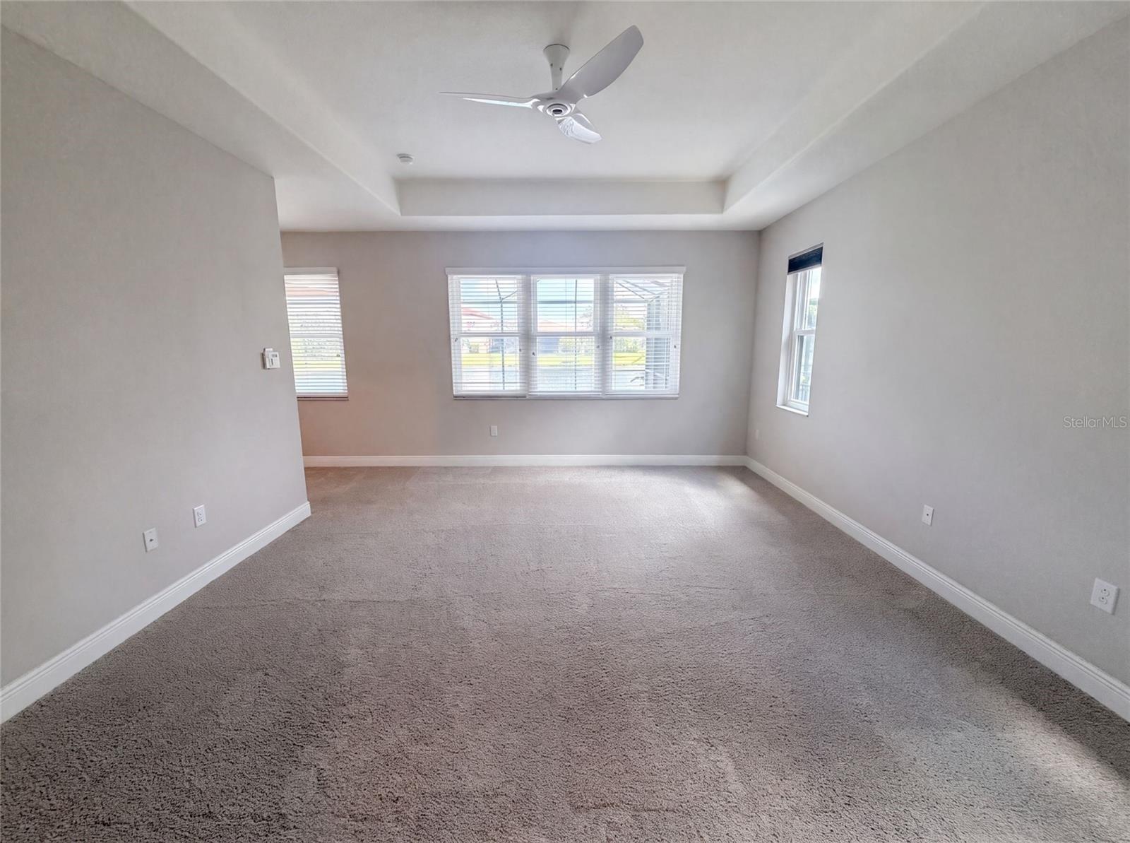 GRAND CYPRESS ON LAKE TARPON - Residential
