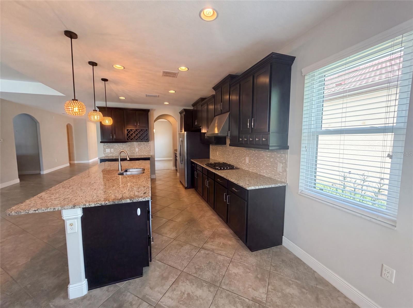 GRAND CYPRESS ON LAKE TARPON - Residential