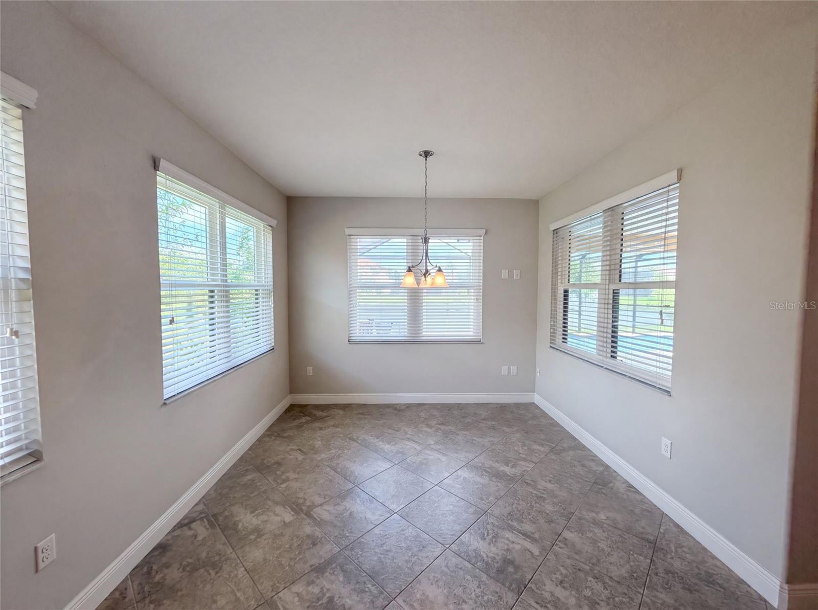 GRAND CYPRESS ON LAKE TARPON - Residential