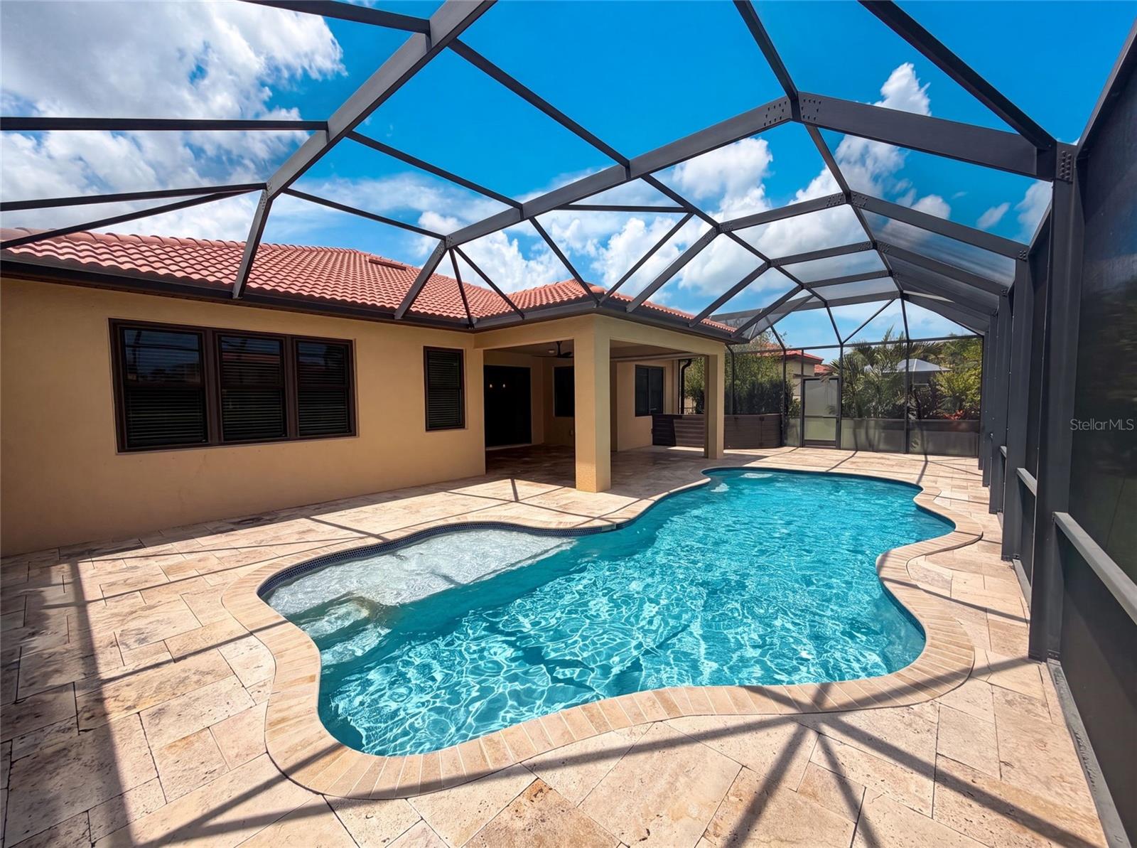GRAND CYPRESS ON LAKE TARPON - Residential