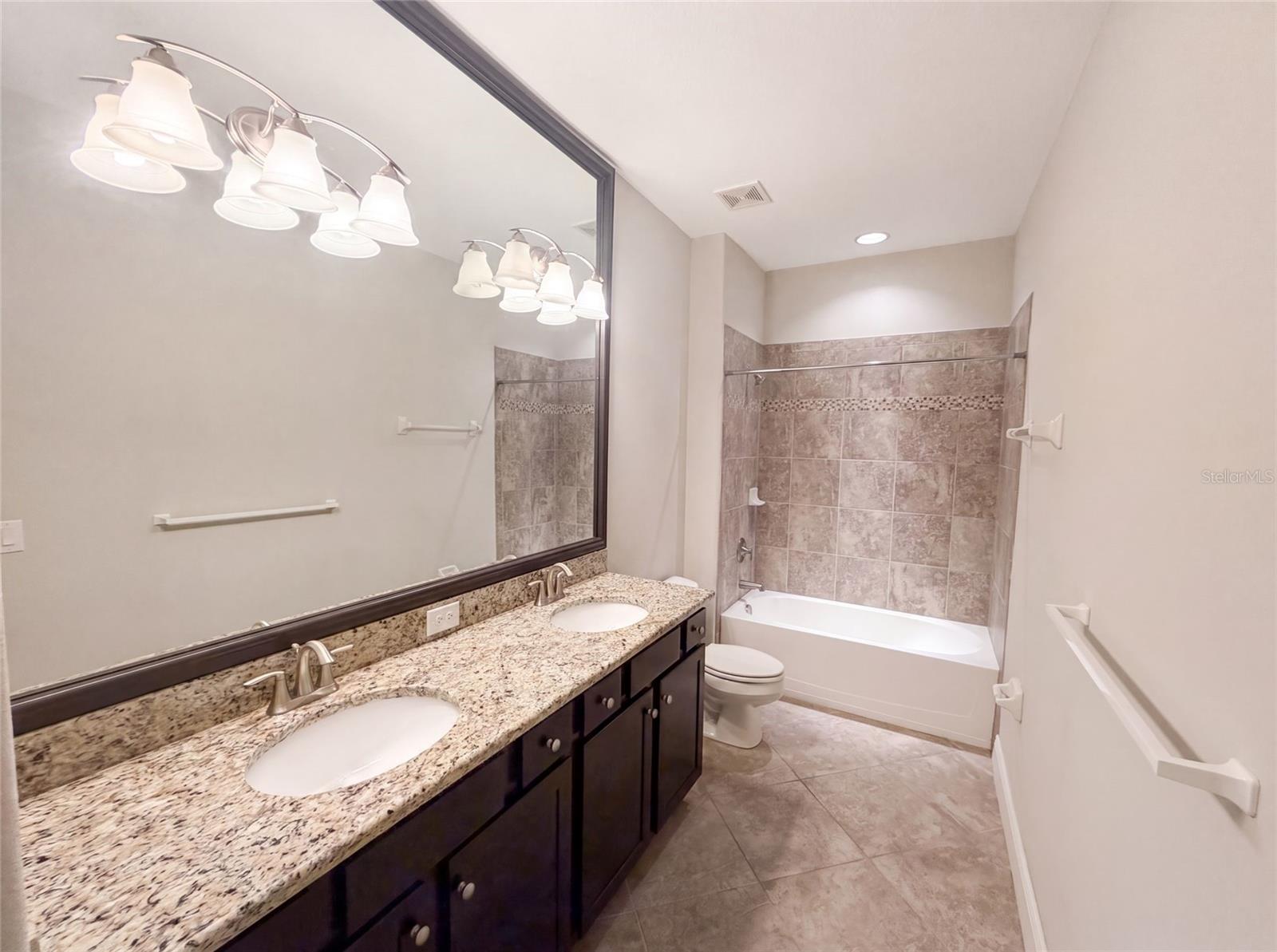 GRAND CYPRESS ON LAKE TARPON - Residential
