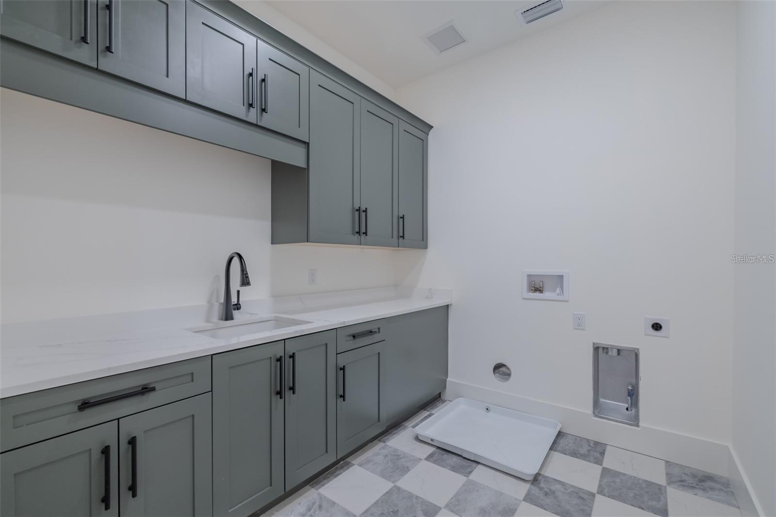 BEL MAR UNIT 3 - Residential