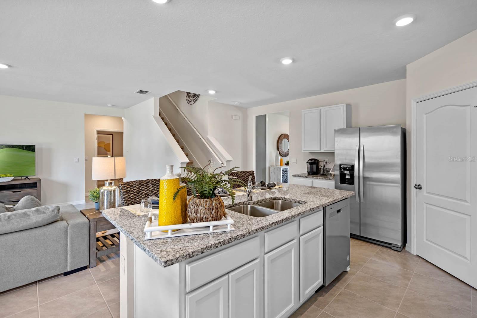 WIND MEADOWS SOUTH - Residential
