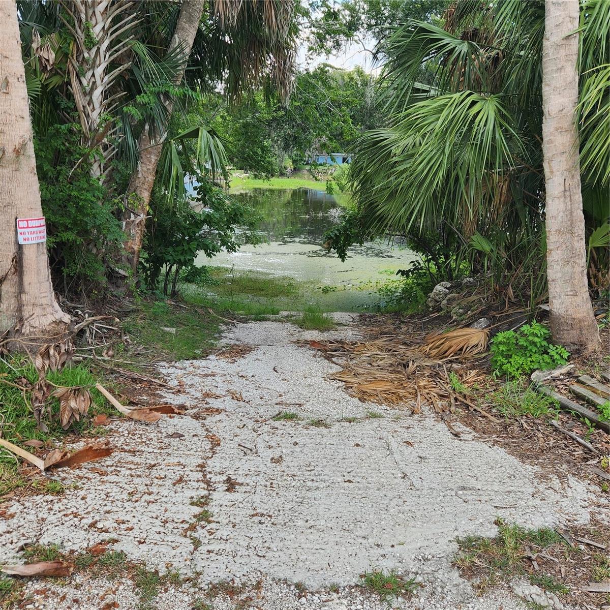 RIVERSIDE GARDENS - Residential