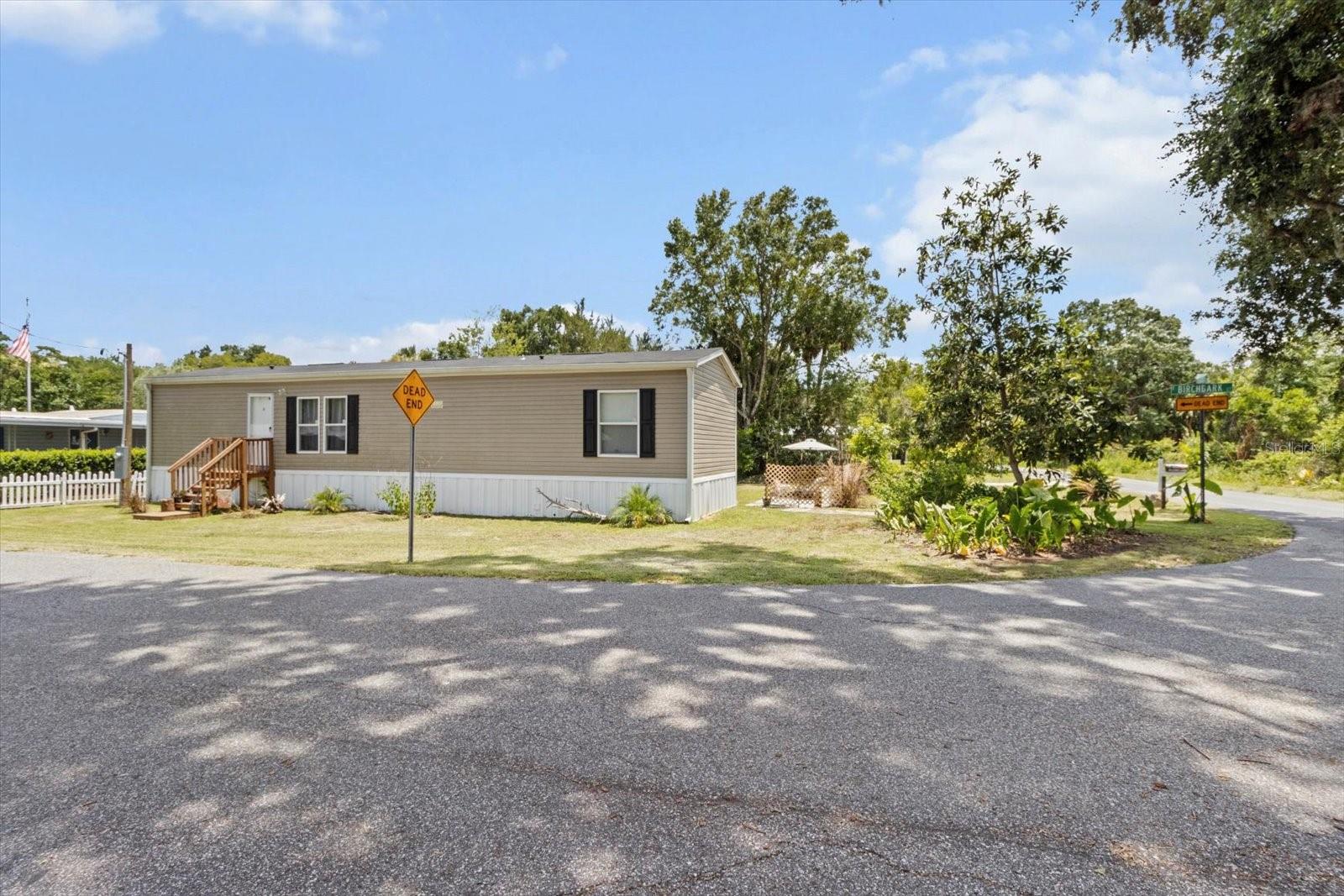 RIVERSIDE GARDENS - Residential