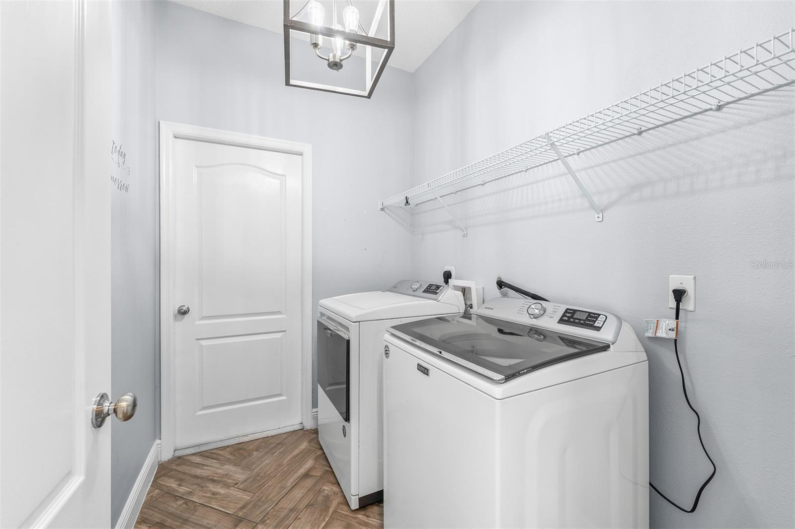 WATERFORD LAKES TR N19 PH 01 - Residential