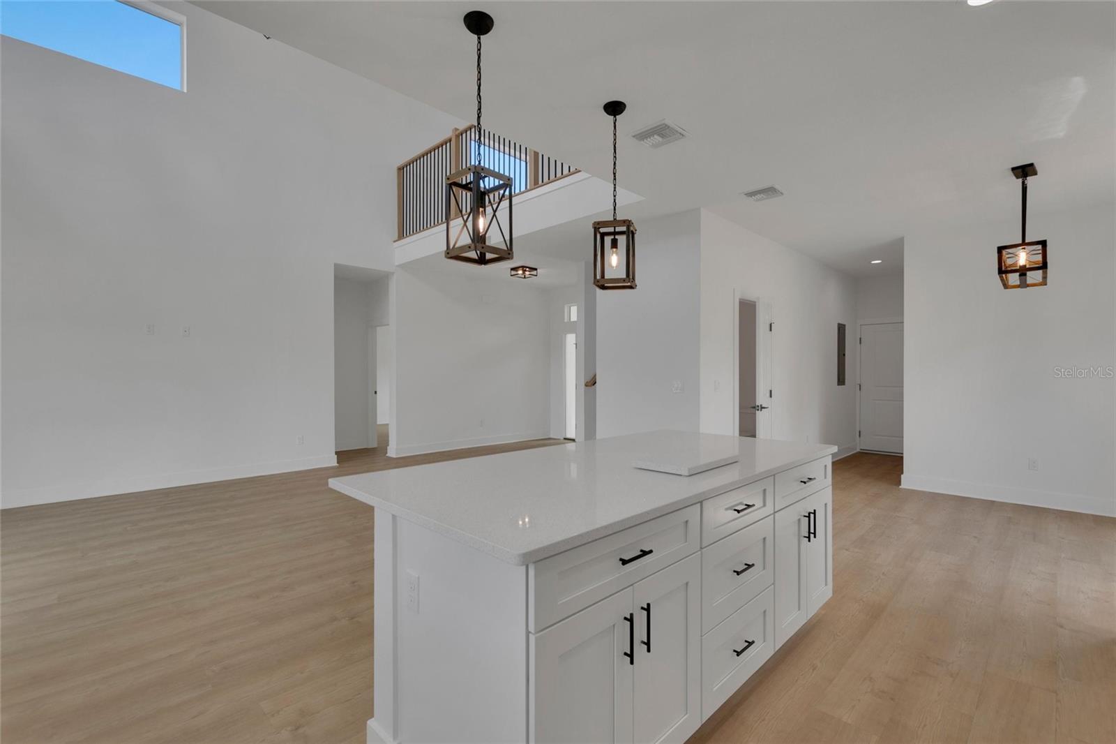 LANDINGS - Residential