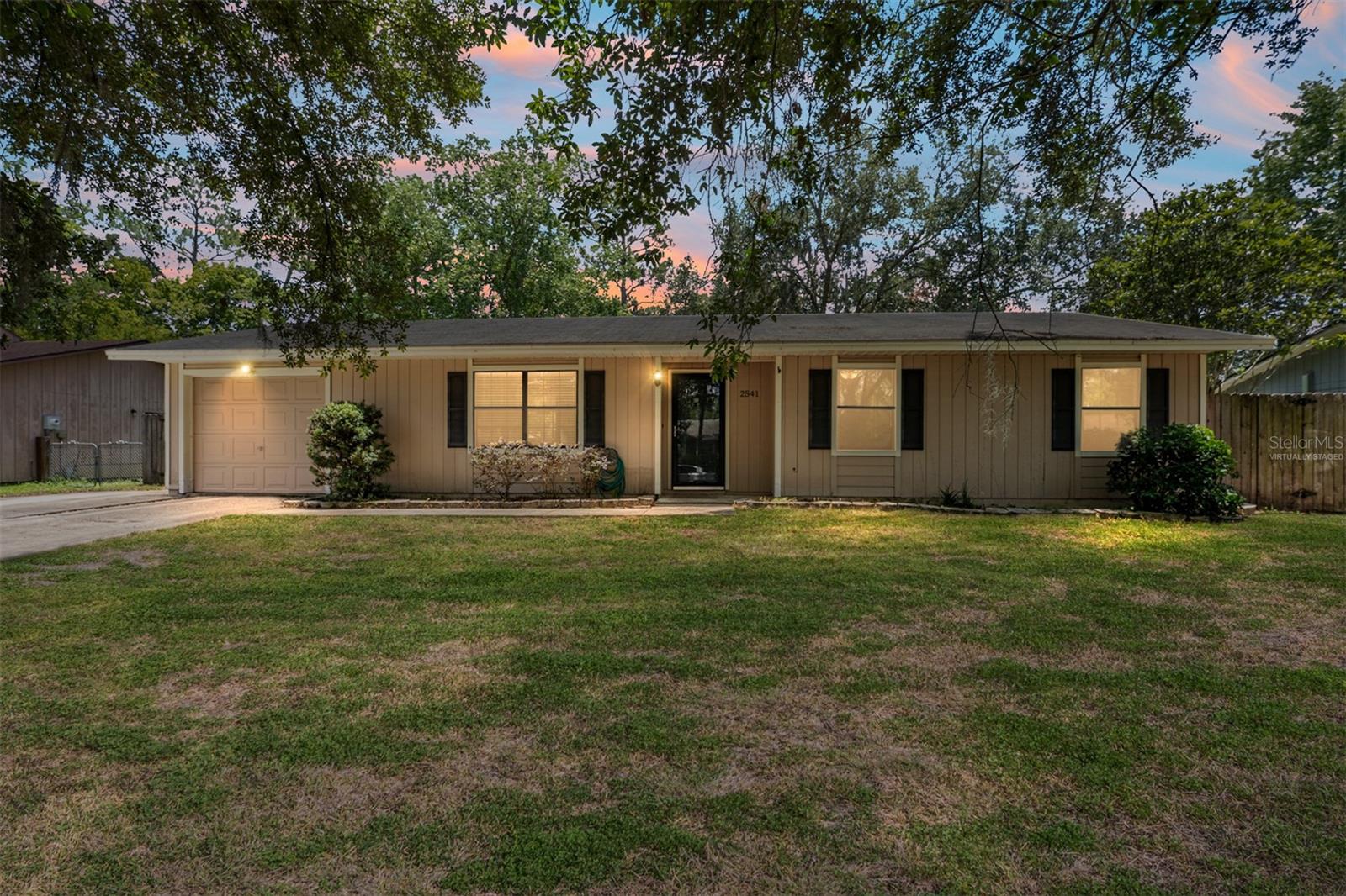 SPRINGTREE VI - Residential