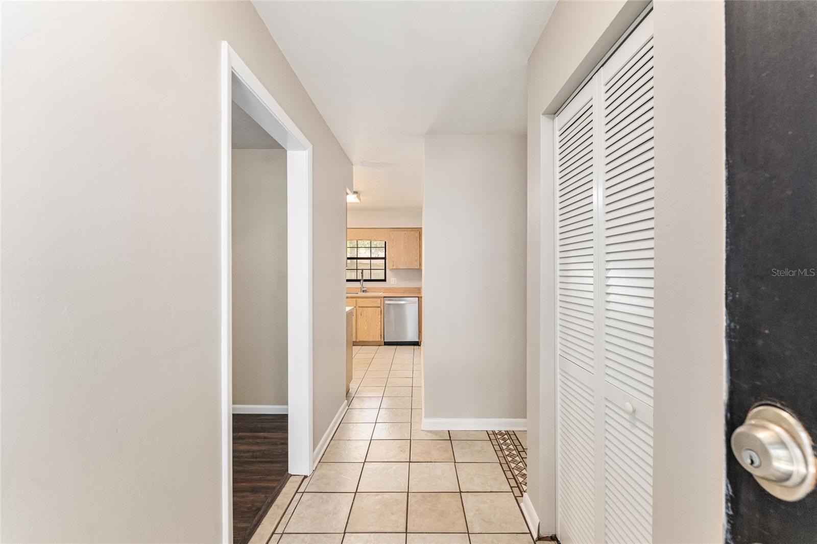 SPRINGTREE VI - Residential