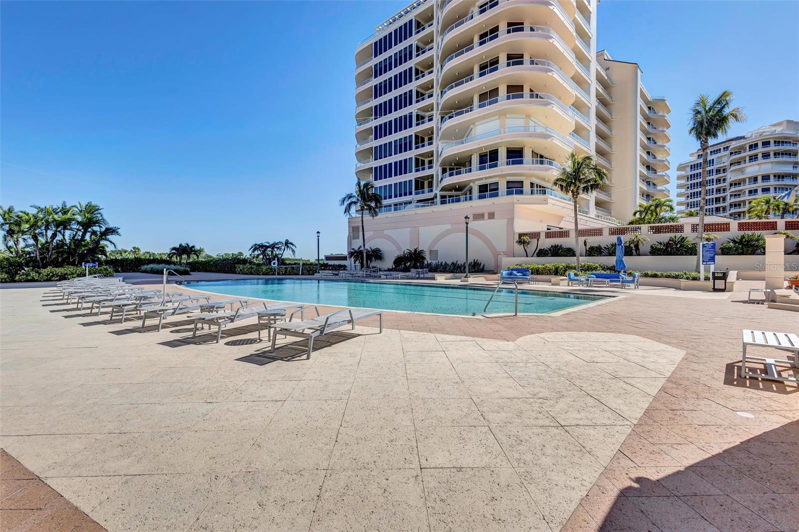 GRAND BAY 1 - Residential