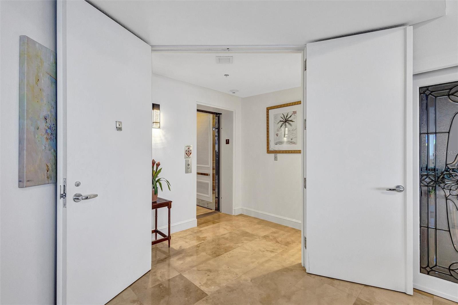 GRAND BAY 1 - Residential