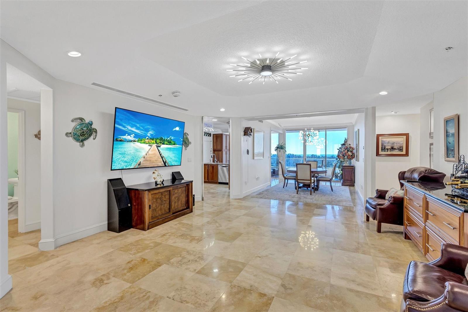 GRAND BAY 1 - Residential
