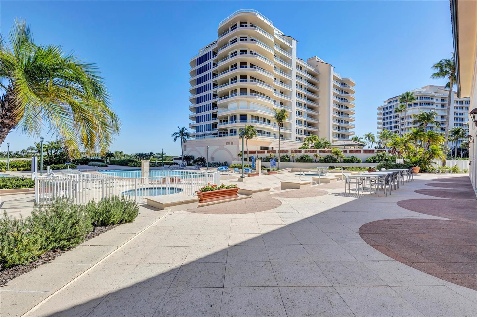 GRAND BAY 1 - Residential