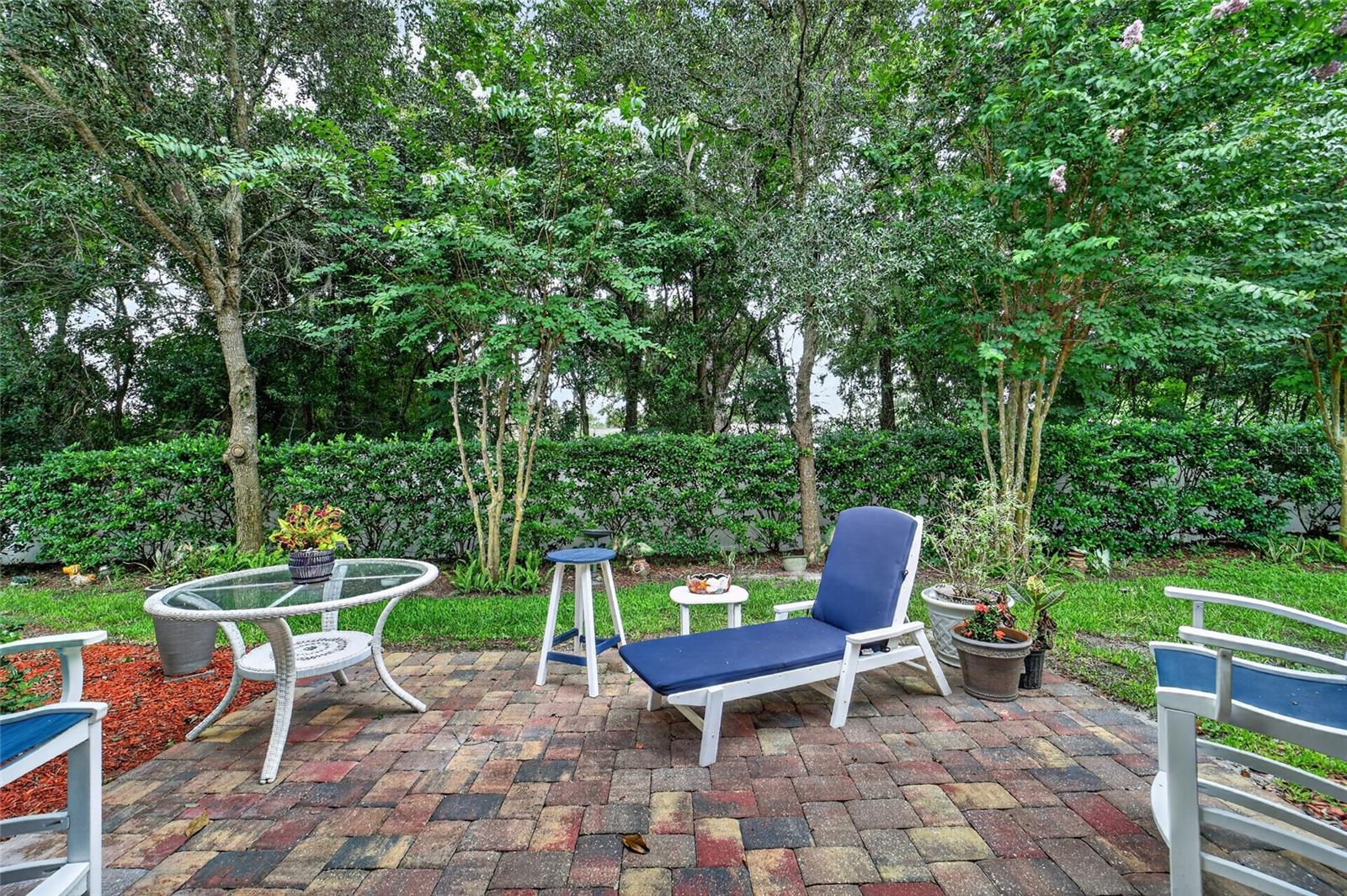 LAKESIDE LANDINGS - THE ENCLAVE - Residential