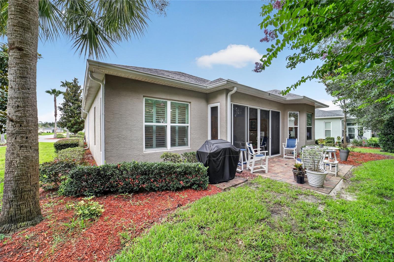 LAKESIDE LANDINGS - THE ENCLAVE - Residential