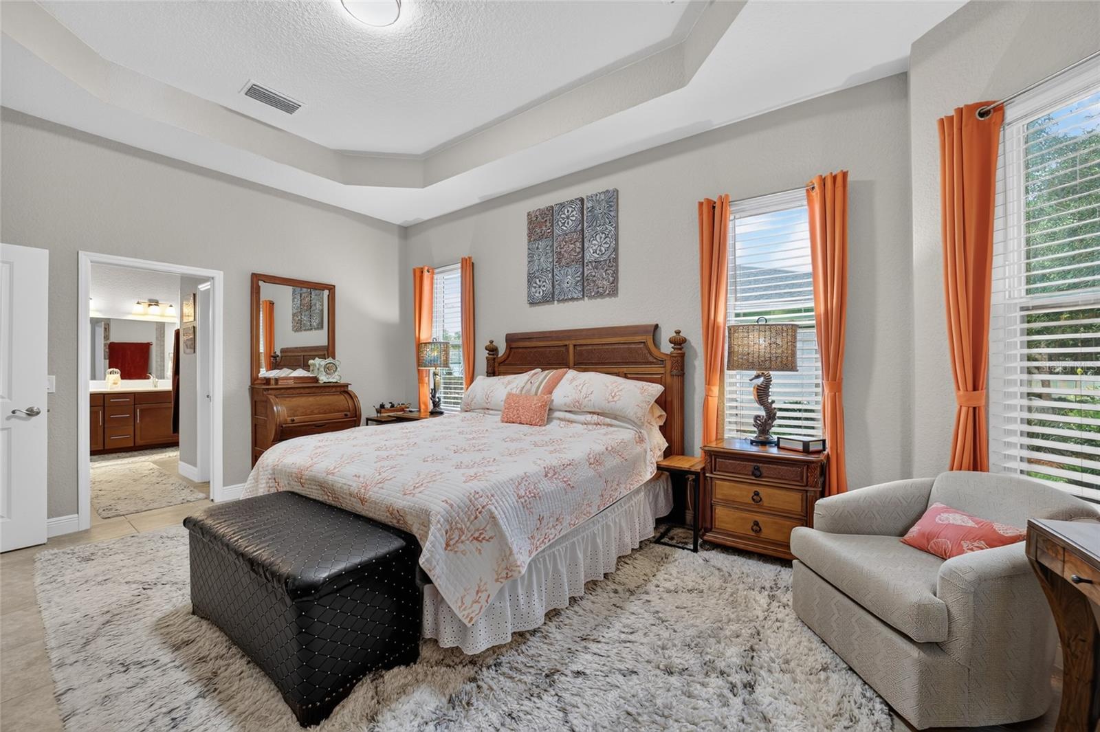 LAKESIDE LANDINGS - THE ENCLAVE - Residential