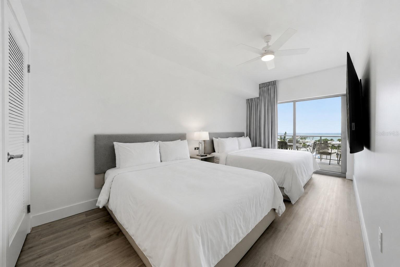 CW RESORT - Residential