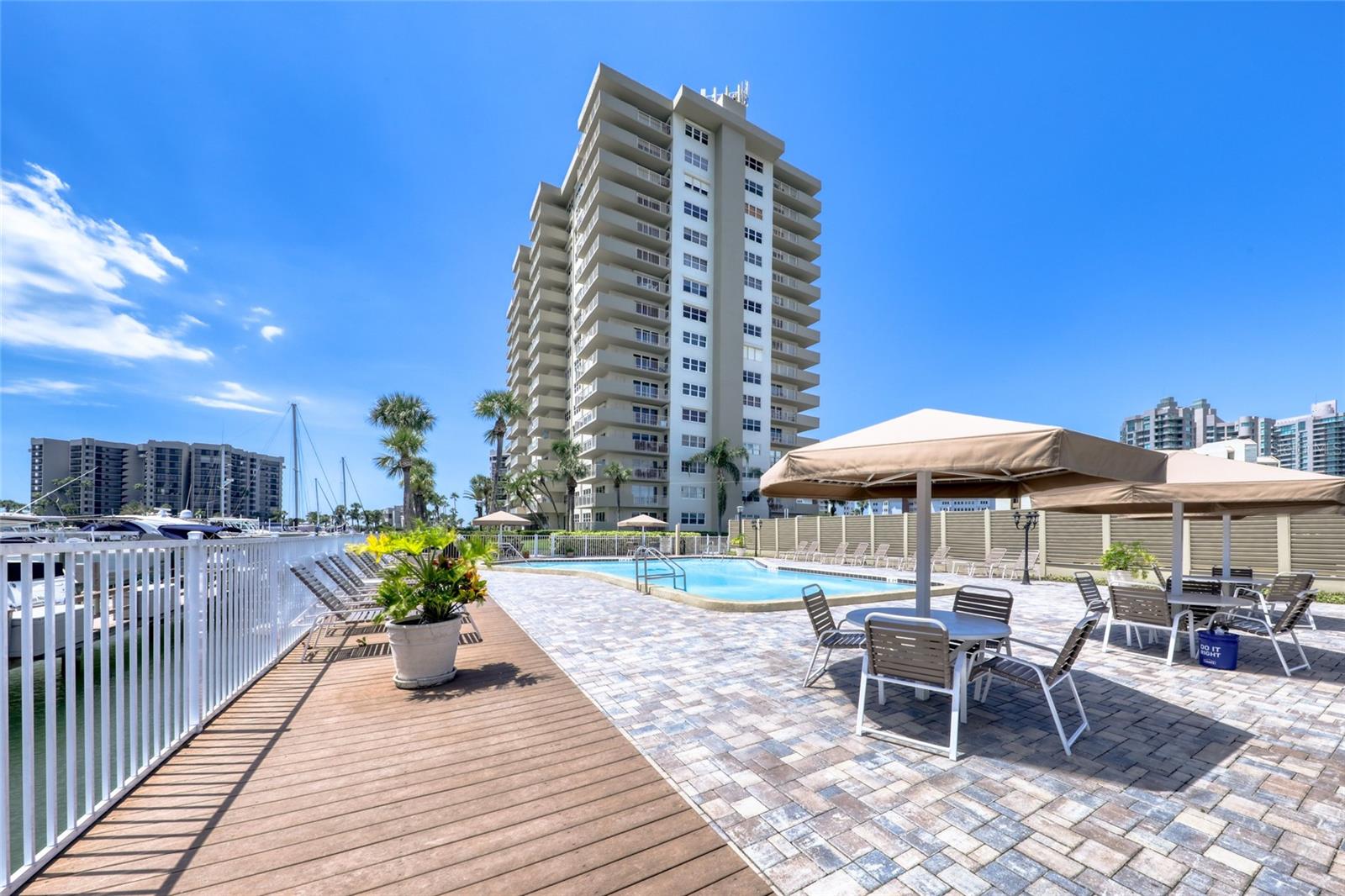 ISLE OF SAND KEY 1 CONDO - Residential