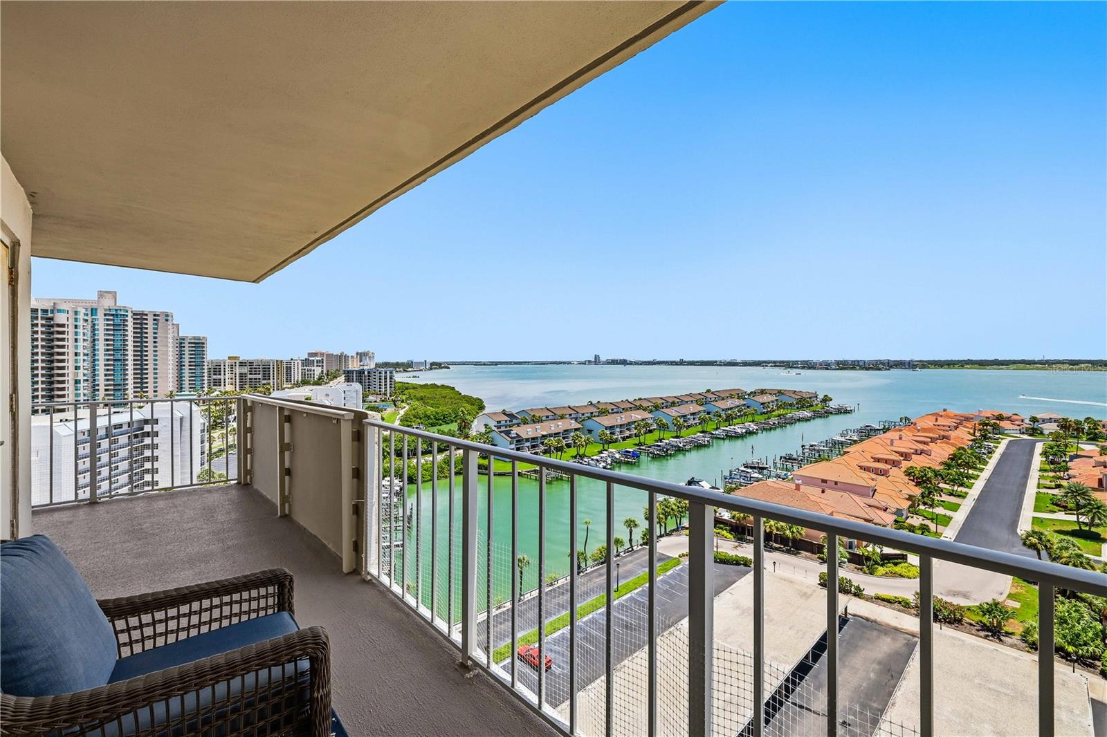 ISLE OF SAND KEY 1 CONDO - Residential