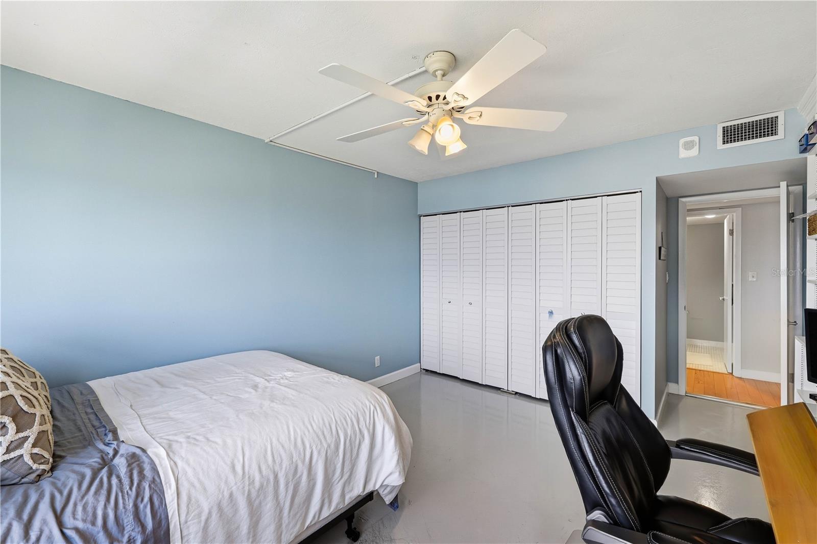 ISLE OF SAND KEY 1 CONDO - Residential