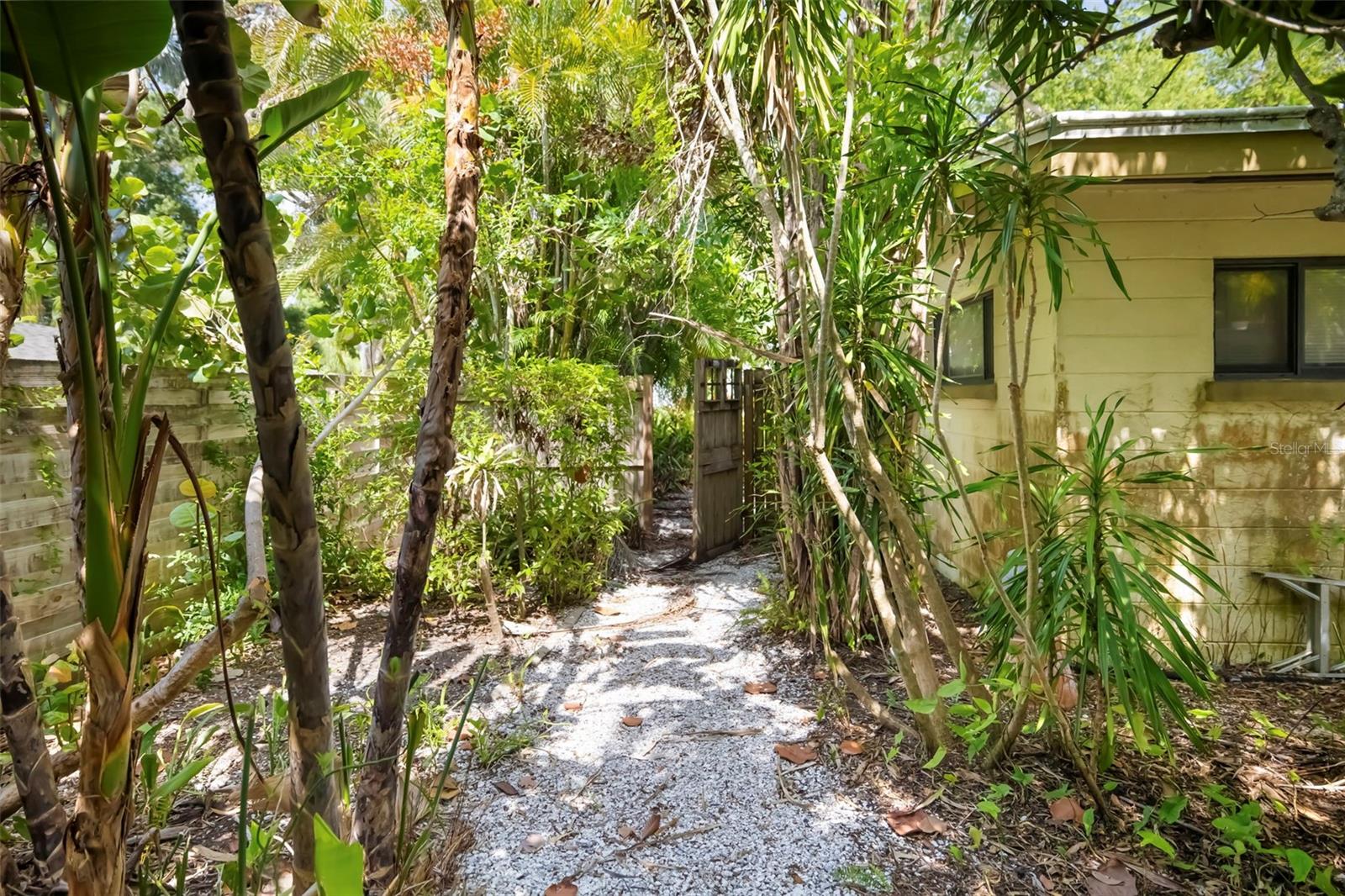 SOUTH SIDE PARK - Residential